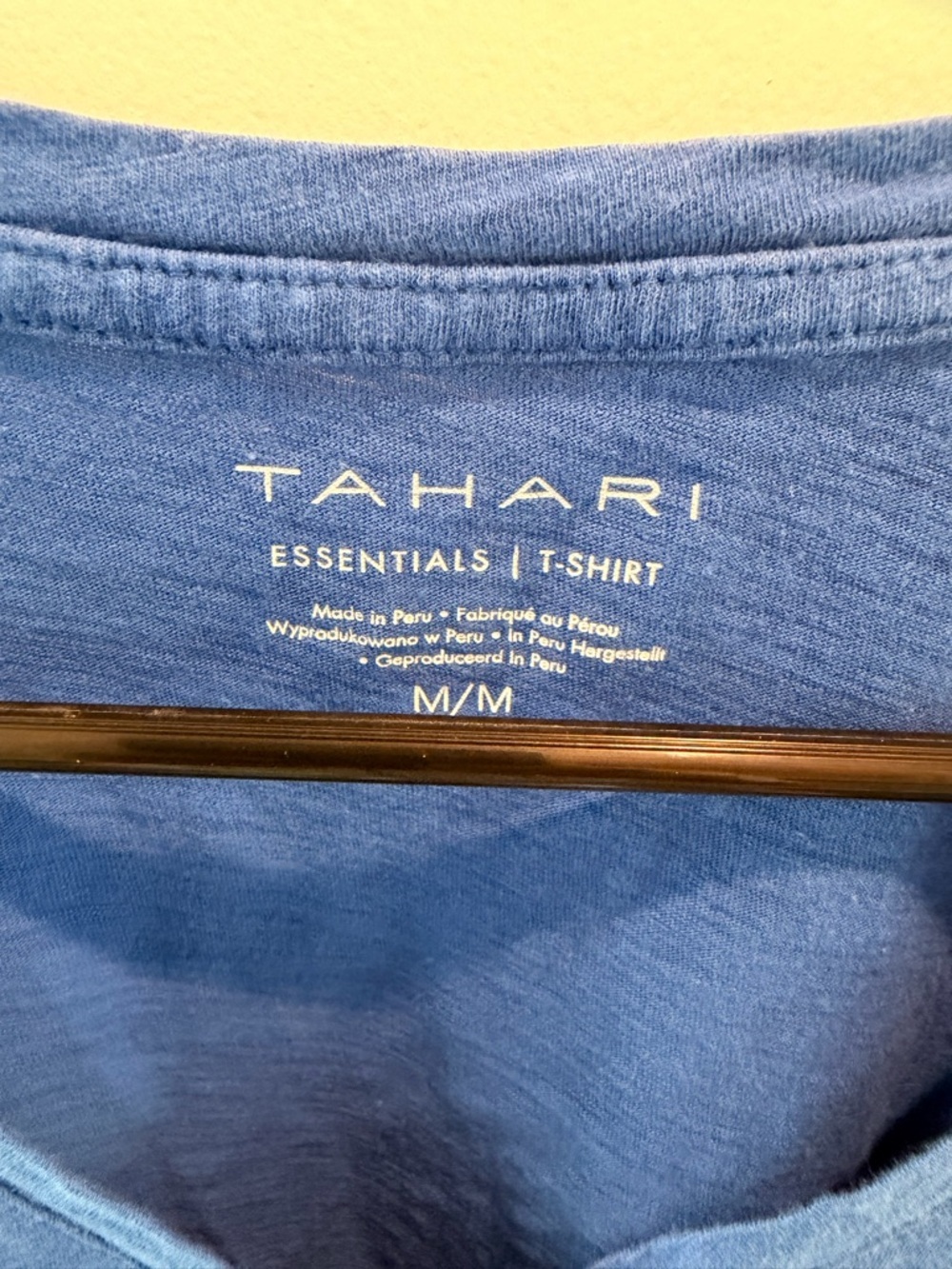 Tahari V Neck T Shirt Medium Blue Short Sleeve Basic Essential Tee Women - Picture 2 of 9